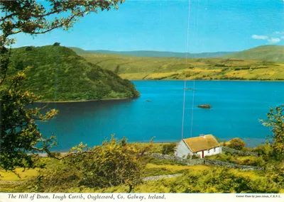 The Hill of Doon, Lough Corrib, Oughterard, Co. Galway, Ireland — Foto colorida por John Hinde, F.R.P.S.