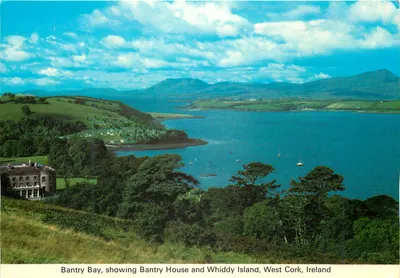 Bantry Bay, mostrando Bantry House e Whiddy Island, West Cork, Irlanda — Cardall Ltd. n°206