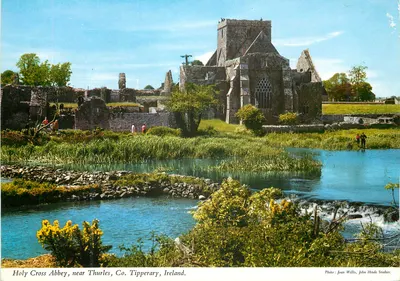 Abadia de Holy Cross, perto de Thurles, Condado de Tipperary, Irlanda — Foto: Joan Willis, John Hinde Studios