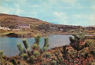 Gortahork, Co. Donegal — 'o campo de aveia' — Published by N.P.O. Ltd. Dublin