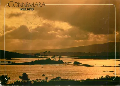 Connemara — paisagem lacustre ao pôr do sol — John Hinde, n°2/760