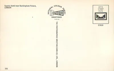 Bandyta Strażniczy obok Pałacu Buckingham — Londyn — Copphoto Greetings U.S.A. — Rewers