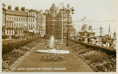 Jardins de Tapete e Fonte — Eastbourne — A Série Romney
