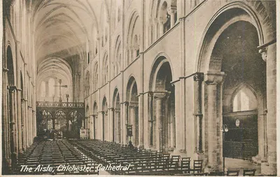 Vue da nave, Catedral de Chichester — editor não identificado
