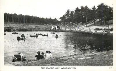 O lago com vela, Wells-next-Sea — W. 12 — Publicado por F. W. Pawsey & Sons