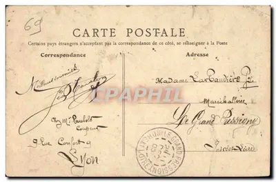 Lyon - Hôtel de Ville - Sala des Pas-Perdus - « La Saône », de Coustou — Reverso