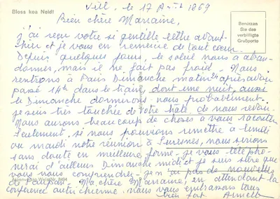 Dzieci w strojach tradycyjnych — Alpy szwajcarskie — Alpenverlag Wels, nr 8494 — Rewers