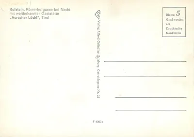 Kufstein, Römerhofgasse w nocy — z wybitną pensją 'Auracher Löchl' — wydawca: OSV-Verlag Alfred Gründler, Salzburg — Rewers