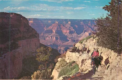Grand Canyon — descida a cavalo em mulo — Santa Fe Railway System