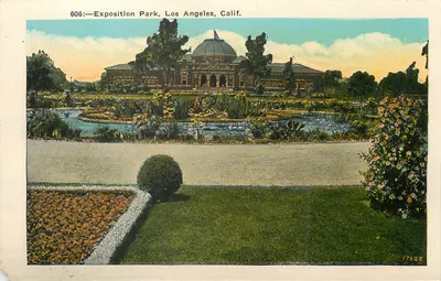 Parque da Exposição, Los Angeles, Califórnia — vista do prédio principal com jardim e lago — editor desconhecido, número de série 606