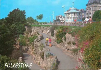 Zig-Zag Walk — Folkestone — editor J. Salmon Ltd.