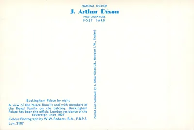 Pałac Buckingham — noc z rodziną królewską na balkonie — J. Arthur Dixon, nr 2107 — Rewers