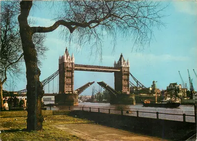 Torre do Bridge — Londres — Harrison and Sons Ltd, n° 122C