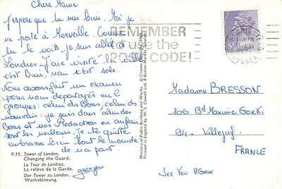 Wieża Londynu — Zmiana straży — wydawca W.S. Cowell Ltd, nr P.11 — Rewers