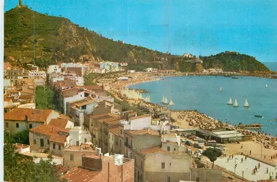 Blanes (Costa Brava) — vista panorâmica da cidade e de sua grande praia — editor Crea-Corres, série n°57