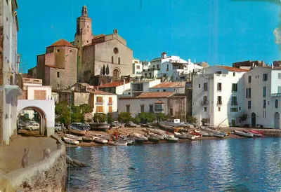 Cadaqués — Costa Brava — editor A. Fabregat, série II n° 2072