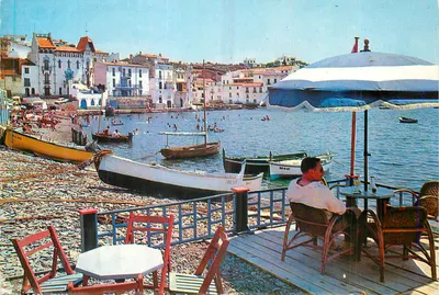 Cadaqués (Costa Brava) — vista do porto com barcos e varanda — Foto J. Ubach Puig, Barcelona