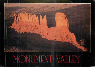 Valley Monument — vista aérea — Foto copyright 1965 por Bob Bradshaw