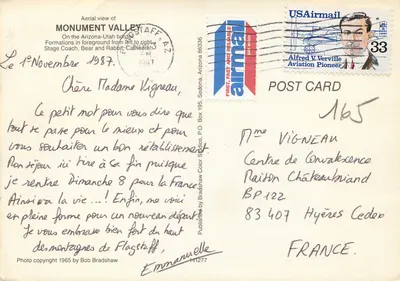 Valley Monument — vista aérea — Foto copyright 1965 por Bob Bradshaw — Verso