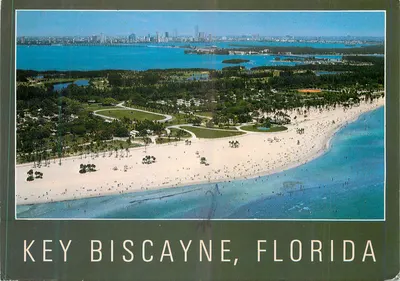 Key Biscayne, Florida — vista aérea da praia e do parque — Gulf Stream Card & Dist. Co. Inc.