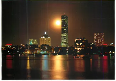 Boston — Lua de agosto sobre Boston — Impact Enterprises #17165