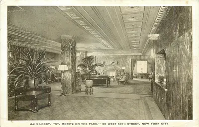 Sala de entrada do 'St. Moritz on the Park' — 50 West 59th Street, Nova York
