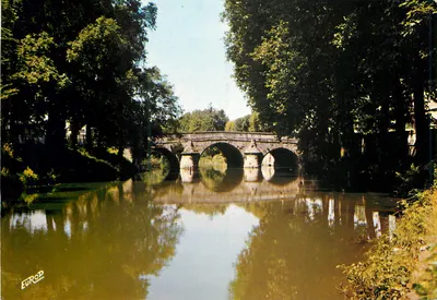 Chalons-sur-Marne — O Ponte dos Marinheiros — Edição da Europ