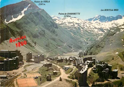 Avoriaz 1800 — Vista panorâmica dos Dentes do Meio — Edições C.E.L.A.R.D.