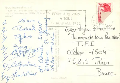 Toul — Vista aérea: a praça redonda e a igreja Saint-Gengoult (séculos XII-XV) — Edições Estel — Verso