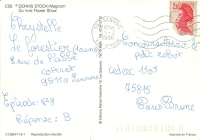 Nenúfar vermelho — Episódio N°8 — Éditions Marion-Valentine — Verso