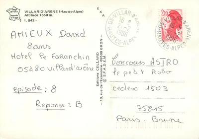 Kościół w Villard-d'Arene — widok zimowy z zasnieżonymi górami — Éditions de l'Économie — Rewers