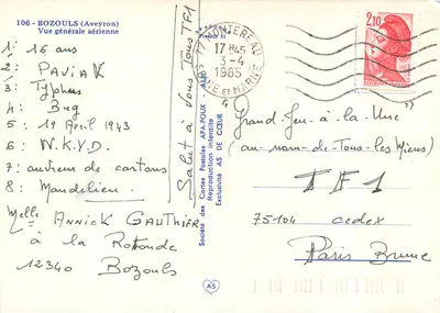 Bozouls (Aveyron) — Vista geral aérea — Sociedade das Cartas Postais APA-POUX — Verso