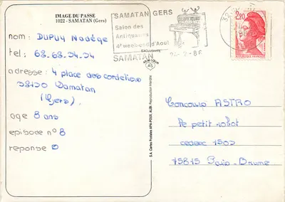 सामतान — स्क्वायर का दृश्य जिसमें फाउंटेन और चर्च है — एस.ए. कार्टेस पोस्टल्स एपा-पॉऊ — पीछे