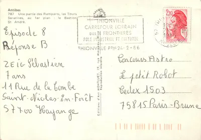 Antibes - Część Zamek, wieże Sarazenskie, na pierwszym planie: Bastion St André — Wydawnictwo Montluet, n°8 — Rewers