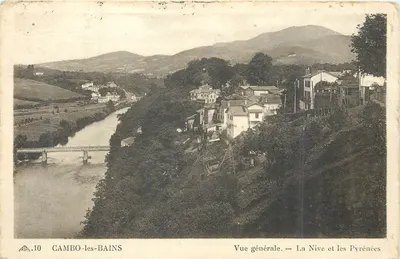 Bilhete postal antigo Cambo-les-Bains Vista geral La Nive e os Pirineus