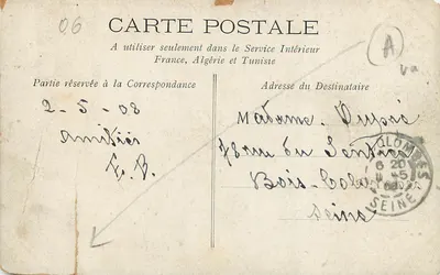 Nice — La Préfecture et le Marché. — Éditeur : Nice, n° de série non lisible. — Verso
