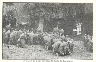 A missa ao ar livre na floresta da Argonne — La Maison Bleue, editora em Paris