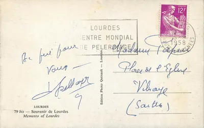 Lourdes — Sanctuary of Our Lady of Lourdes — Photo Edition Mondial — Back