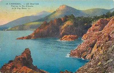 L'ESTEREL — LE TRAYAS — Vista do Pic d'Aurèle e do Cap Roux. L.L.