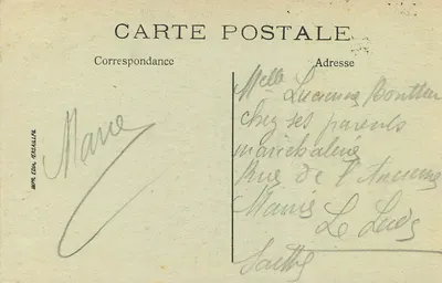 Versailles — O Grande Trianon — O Salão dos Espelhos — Mesa da Assembleia em carvalho de Malabar, de um único pedaço com 2 m. 76 de diâmetro — Impr. Edia, Versailles — Verso