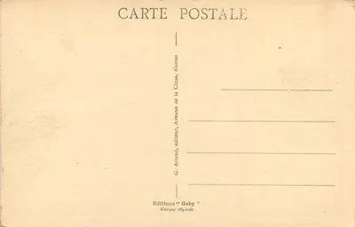Nevers - Igreja de São Etienne, século XI (puro estilo romano) — Verso