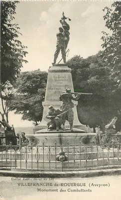 Monumento dos Combatentes — Villefranche-de-Rouergue (Aveyron) — Guillot Edit., Bazar du Lot