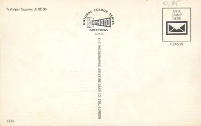 Trafalgar Square, Londres — coluna Nelson, fontes, ônibus vermelhos — Natural Colour Series, The Photographic Greeting Card Co. Ltd., Londres, n° 1336 — Verso