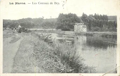 Bilhete postal antigo La Marne Les Couteaux de Bry