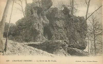 Castelo-Thierry — A Gruta do Rû Fondu — Ehrhard, Fot., Castelo-Thierry, n°137