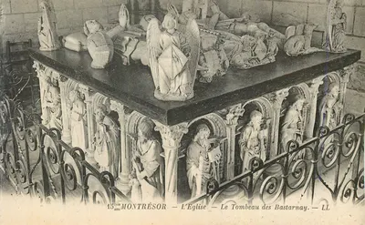 Montrésor — A Igreja — O Túmulo dos Bastarnay — LL