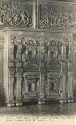 Montresor — O Castelo (séculos XV e XVI) — Salão Principal. Buffet italiano do século XVI e Esculturas em madeira de Pierre-Vanneau, final do século XVII — LL