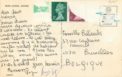 Las Siete Hermanas — Seaford — editor D. V. BENNETT LTD. n° 10050 — Reverso