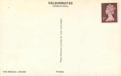 Mosaik w Dover — widok panoramiczny z budynkami i skałą — wydawca COLOURMASTER INTERNATIONAL — Rewers