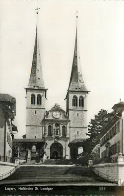 Luzern, Igreja do Palácio de São Leodgar — editor O. Süssli-Jenny, Thalwil-Zürich, n° 352